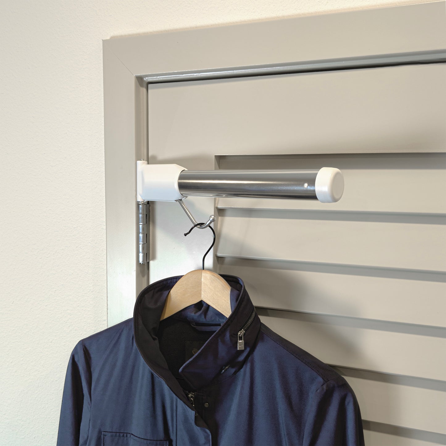 Hinge2Hang: The Perfect Towel Rack